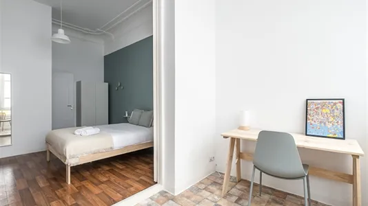 Rooms in Barcelona Gràcia - photo 4