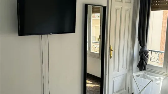 Rooms in Valencia L'Eixample - photo 7