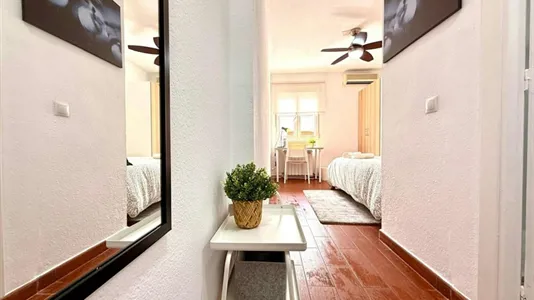 Rooms in Madrid Usera - photo 1