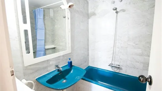 Rooms in Barcelona Sants-Montjuïc - photo 8