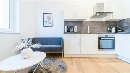 Apartments in Berlin Charlottenburg-Wilmersdorf - photo 10