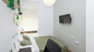 Room for rent, Valencia Extramurs, Valencia (region), &lt;span class=&quot;blurred street&quot; onclick=&quot;ProcessAdRequest(10805502)&quot;&gt;&lt;span class=&quot;hint&quot;&gt;See streetname&lt;/span&gt;[xxxxxxxxxxxxx]&lt;/span&gt;
