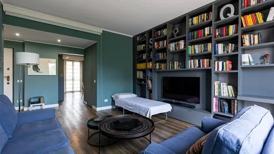 Apartments in Milano Zona 8 - Fiera, Gallaratese, Quarto Oggiaro - photo 9