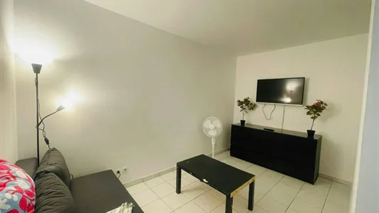 Apartments in Saint-Denis - photo 3