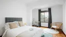 Room for rent, Valencia Extramurs, Valencia (region), &lt;span class=&quot;blurred street&quot; onclick=&quot;ProcessAdRequest(11859551)&quot;&gt;&lt;span class=&quot;hint&quot;&gt;See streetname&lt;/span&gt;[xxxxxxxxxxxxx]&lt;/span&gt;