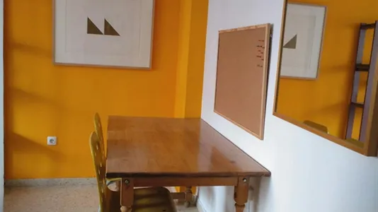 Rooms in El Fontanal - photo 6