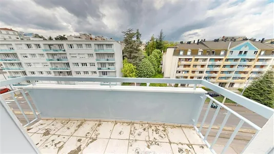 Rooms in Saint-Étienne - photo 9