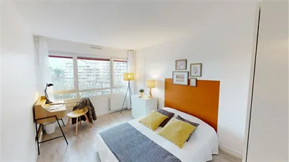 Room for rent in Nanterre, Île-de-France