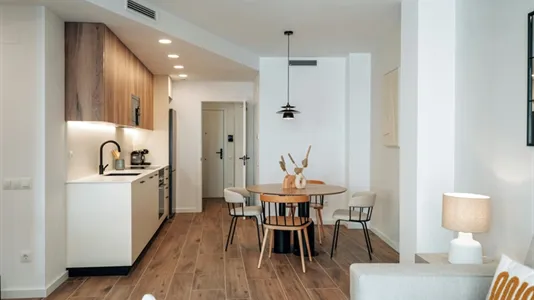 Apartments in Barcelona Ciutat Vella - photo 9