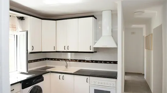 Rooms in Granada - photo 10