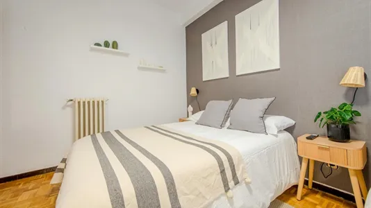 Rooms in Madrid Retiro - photo 3
