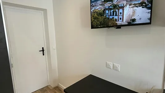 Apartments in Nogent-sur-Marne - photo 10