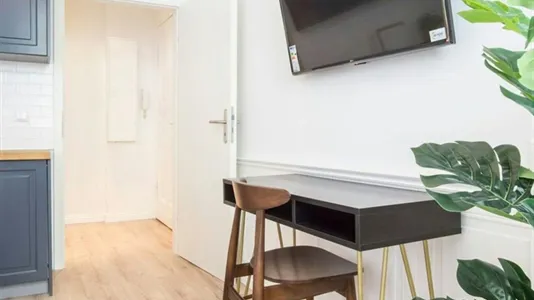 Apartments in Berlin Charlottenburg-Wilmersdorf - photo 4