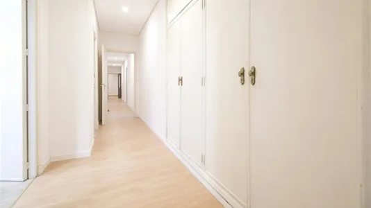 Rooms in Madrid Moncloa-Aravaca - photo 4