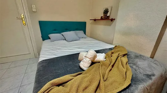 Rooms in Zaragoza - photo 2