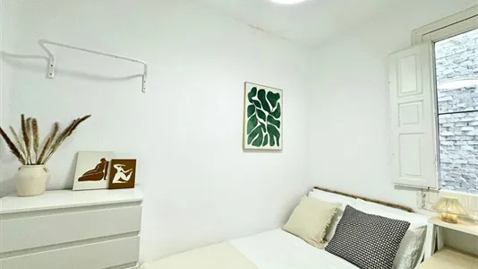 Rooms in Madrid Chamberí - photo 5
