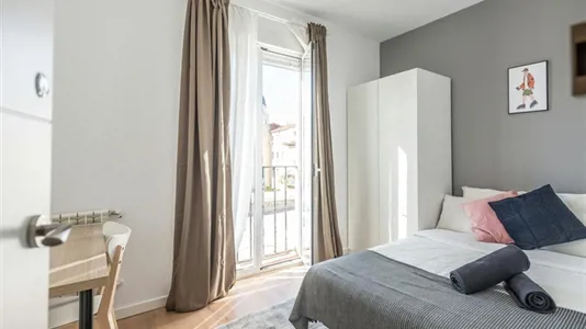 Rooms in Madrid Centro - photo 1