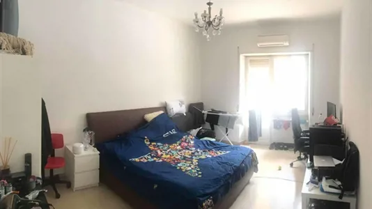 Rooms in Roma Municipio II – Parioli/Nomentano - photo 3