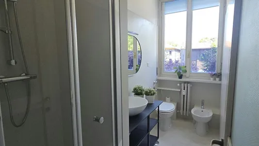 Rooms in Milano Zona 2 - Stazione Centrale, Gorla, Turro, Greco, Crescenzago - photo 10