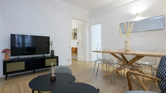 Rooms in Barcelona Ciutat Vella - photo 9