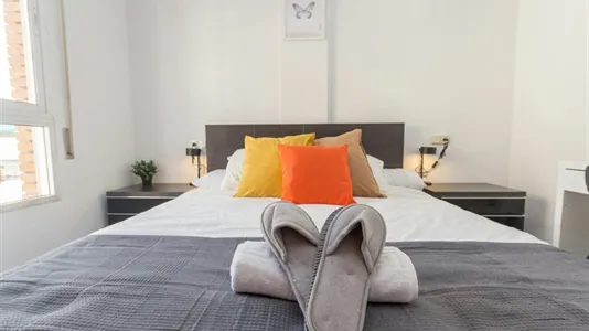 Rooms in Málaga - photo 5