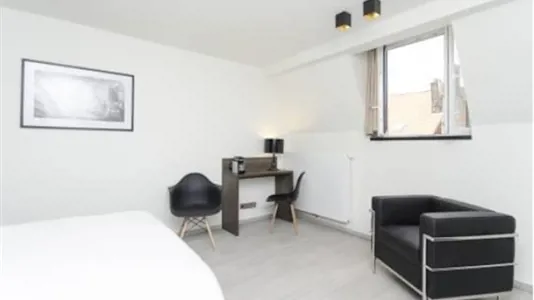 Rooms in Brussels Etterbeek - photo 1