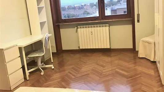 Rooms in Roma Municipio VII – Appio-Latino/Tuscolano/Cinecittà - photo 2