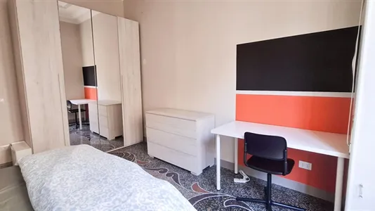 Rooms in Genoa - photo 4