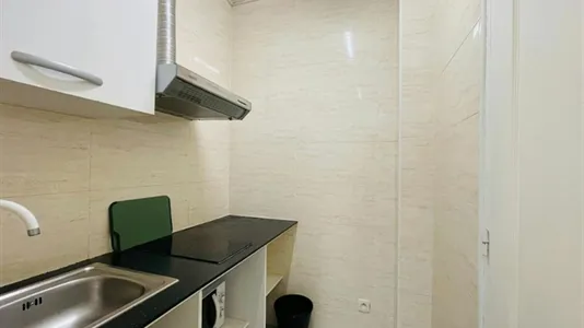 Apartments in L'Haÿ-les-Roses - photo 3