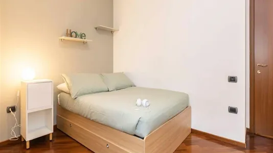 Rooms in Milano Zona 5 - Vigentino, Chiaravalle, Gratosoglio - photo 5