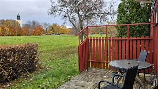 Houses in Sollentuna - photo 2