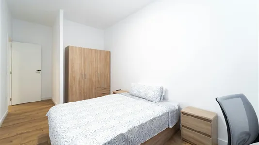 Rooms in Madrid San Blas - photo 3