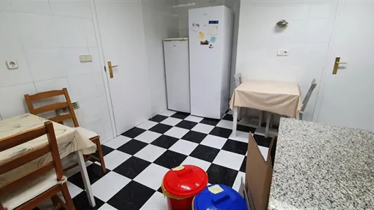 Rooms in Barcelona Les Corts - photo 7