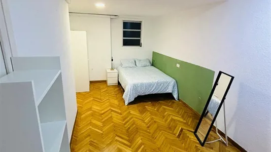 Rooms in Barcelona Sarrià-St. Gervasi - photo 2