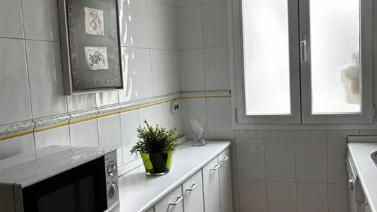 Rooms in Madrid Tetuán - photo 10