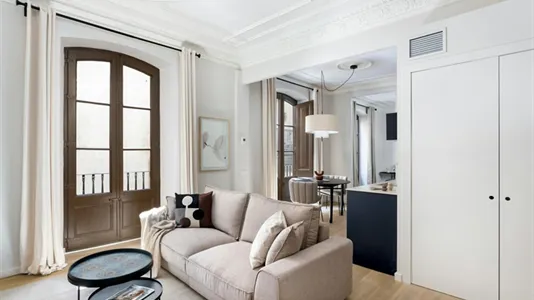 Apartments in Barcelona Ciutat Vella - photo 7