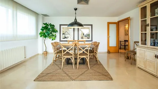 Apartments in Cornellà de Llobregat - photo 4