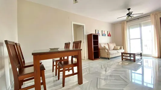 Rooms in Jerez de la Frontera - photo 4