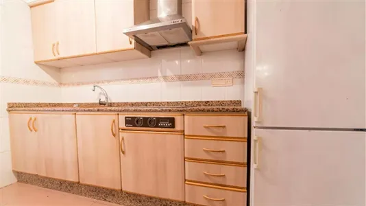 Rooms in Valencia Algirós - photo 7