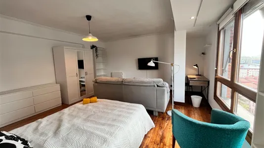 Rooms in Bilbao - photo 8