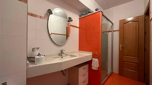 Rooms in Granada - photo 7