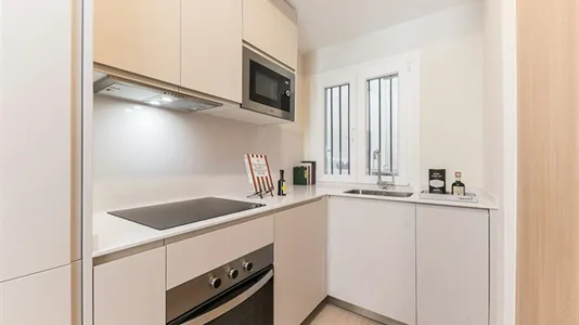 Apartments in Alcorcón - photo 8