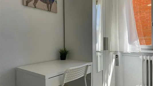 Rooms in Adaro - photo 5