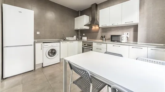 Rooms in Valencia Ciutat Vella - photo 6