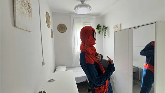 Rooms in Sevilla Casco Antiguo - photo 1