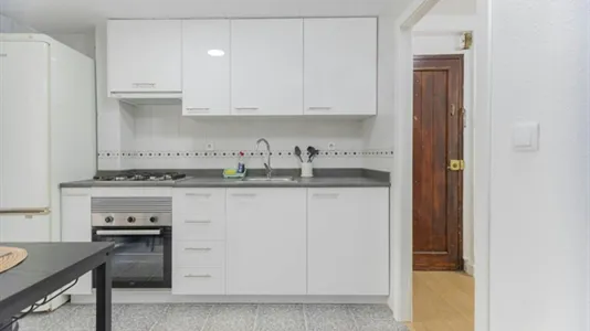 Rooms in el Camí de Vera - photo 6