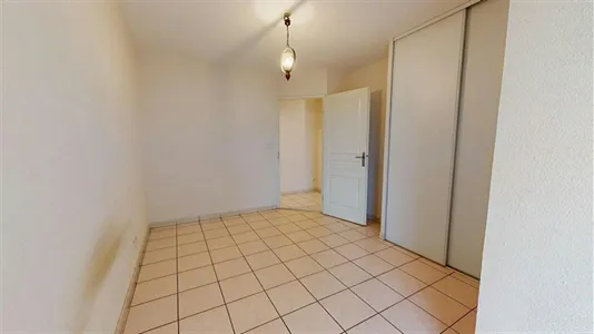 Apartments in Lyon - photo 6