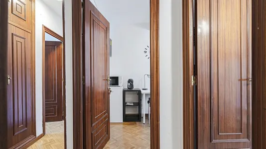 Rooms in Guadalajara - photo 8