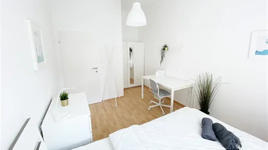 Rooms in Wien Mariahilf - photo 9