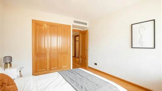 Rooms in Valencia L'Eixample - photo 2